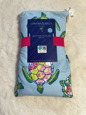 Cynthia Rowley beach towel and travel bag 40” x 72”